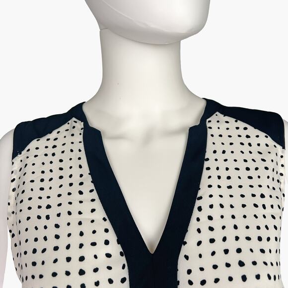 VINCE CAMUTO Abstract Polka Dot Sleeveless Blouse Top (White/Black | Size S) - Picture 5 of 9